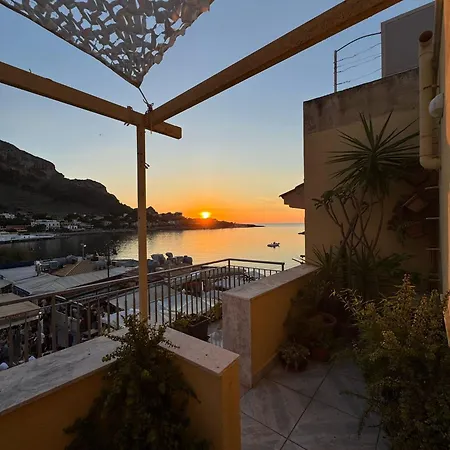Casa de Férias La Casetta Al Mare Palermo